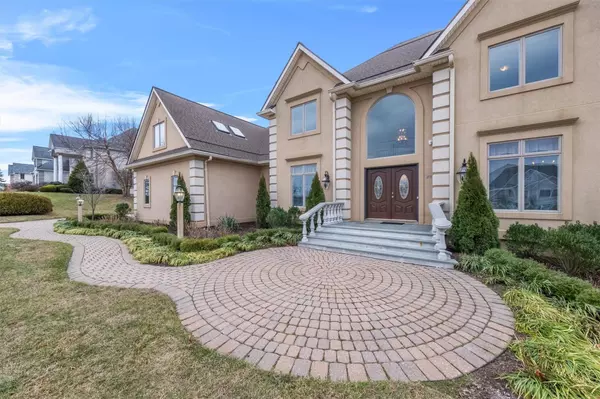 Wappingers Falls, NY 12590,26 Carmel HTS