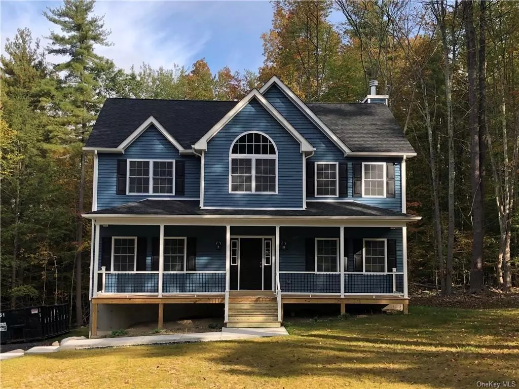 Wallkill, NY 12589,16 Silo Ridge DR