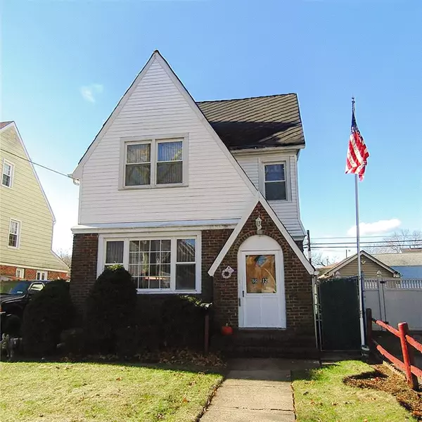 86-12 241 ST, Bellerose, NY 11426-2147