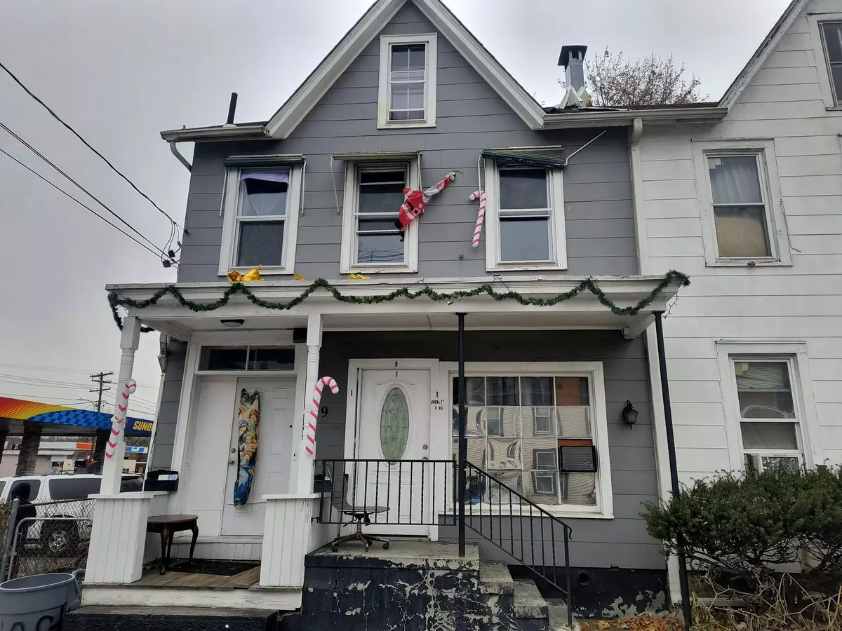 Newburgh, NY 12550,9 West ST