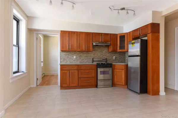 New York (manhattan), NY 10035,2296 2nd AVE