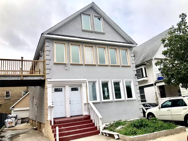 114 W Chester ST #Main Floor (Right), Long Beach, NY 11561