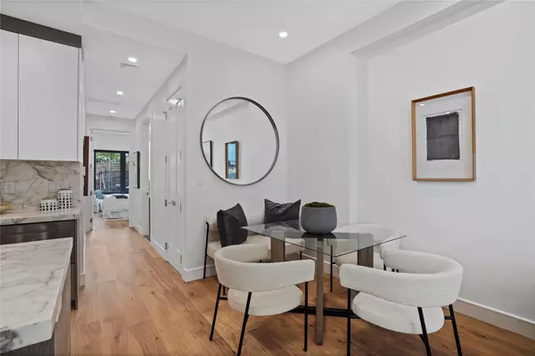 Astoria, NY 11105,21-31 Shore BLVD #2C