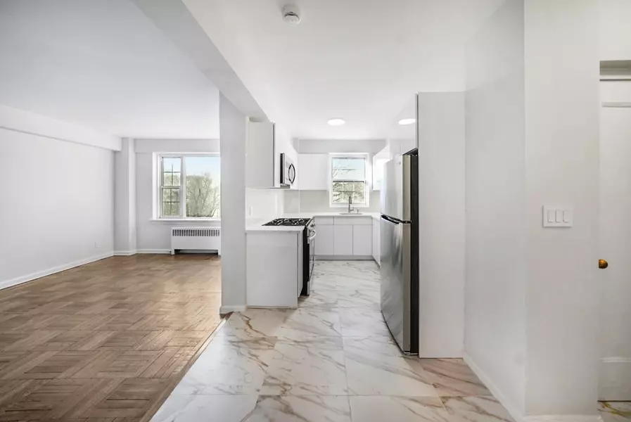 220 Pelham RD #5A, New Rochelle, NY 10805