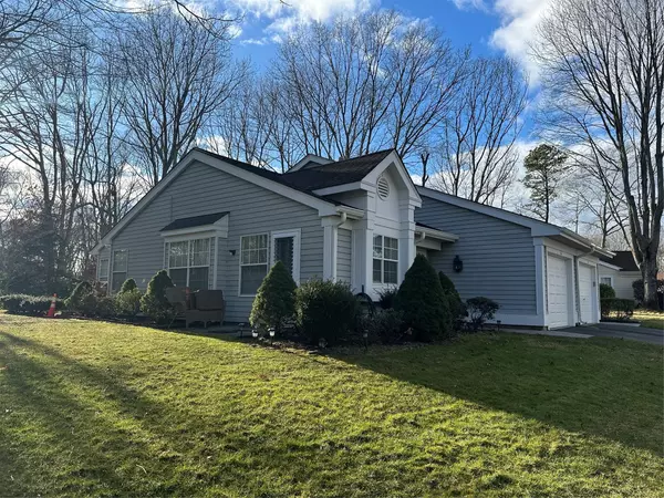 Ridge, NY 11961,6 Flanders CT