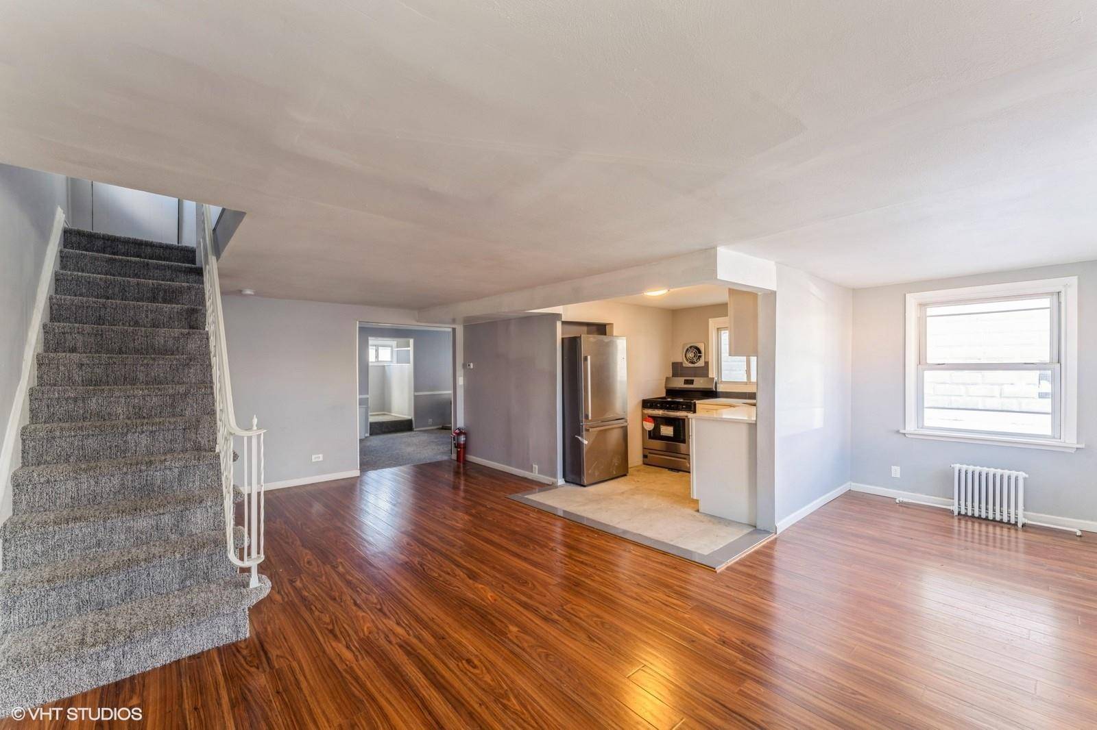 Elmont, NY 11003,12 Biltmore AVE