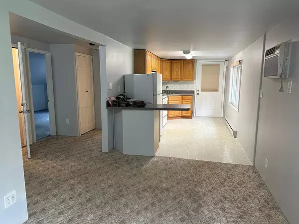 Elizaville, NY 12523,74 Pine Street #2