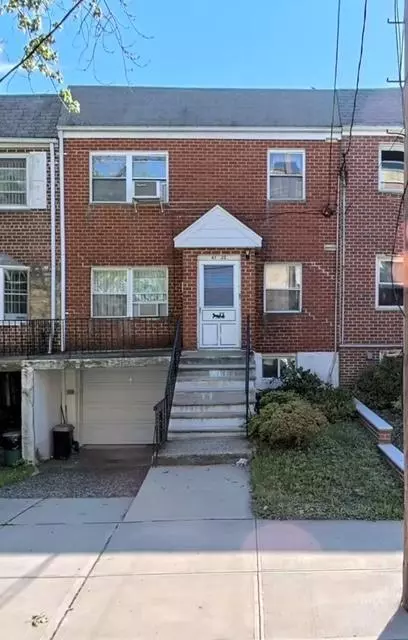 Flushing, NY 11379,6122 71 St Middle Village 6465 84 st