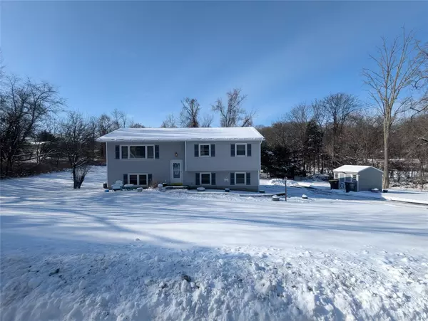 Florida, NY 10921,61 Hunt DR