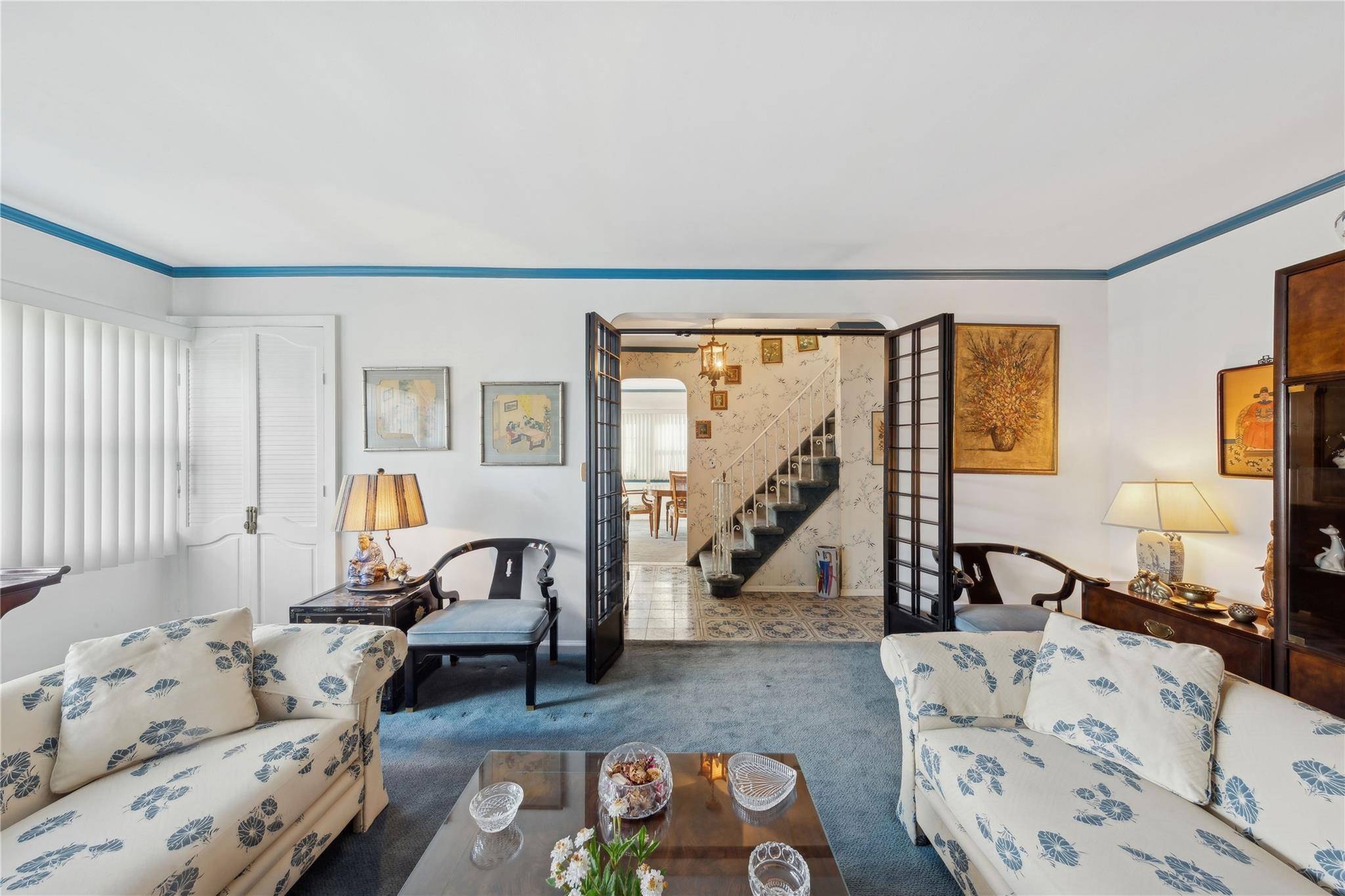 Holliswood, NY 11423,85-20 Palo Alto ST