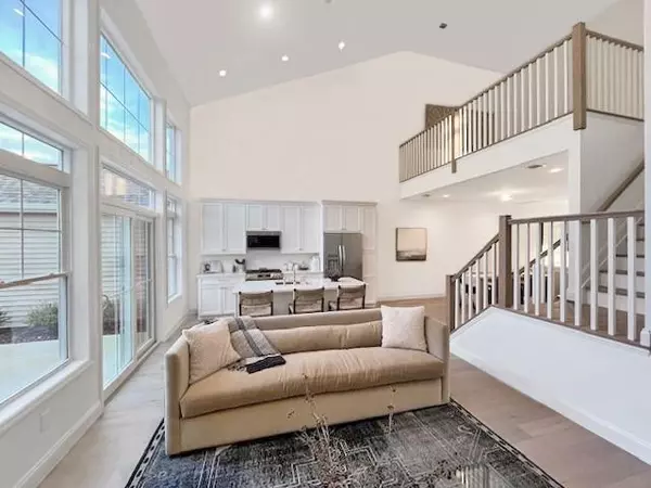 318 Shakera LN #318, Yaphank, NY 11980