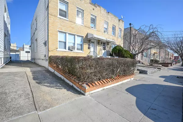 1625 E 32nd ST, Brooklyn, NY 11234-4212