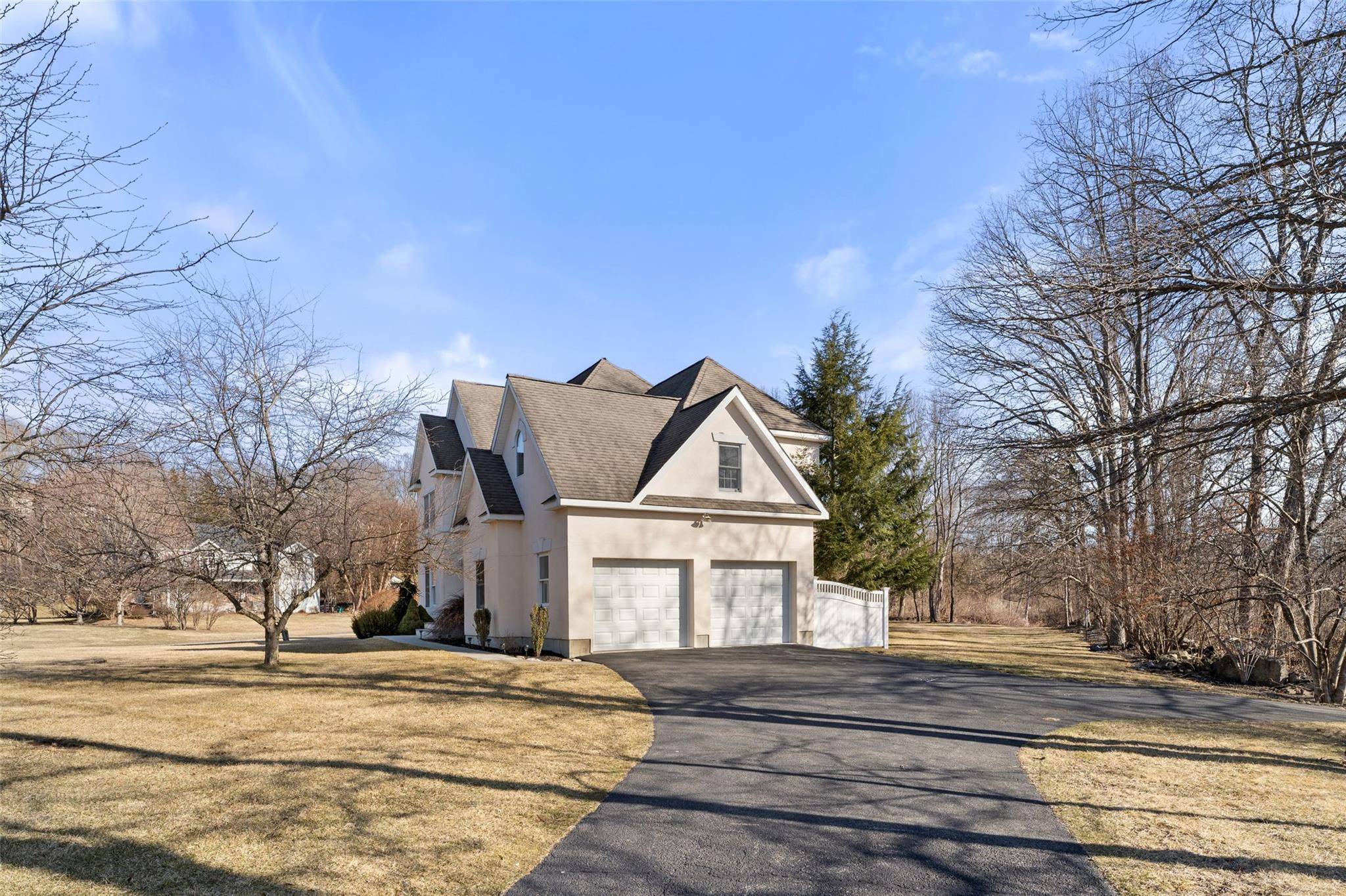 Hopewell Junction, NY 12533,96 Woodcrest DR