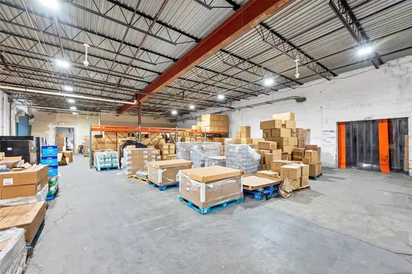 New Windsor, NY 12553,110 Industrial #A