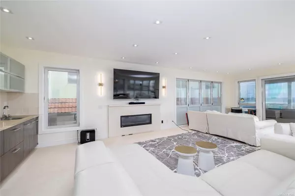 Long Beach, NY 11561,470 Oceanfront