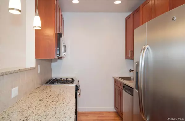 New York (manhattan), NY 10030,108 W 138th ST #5A