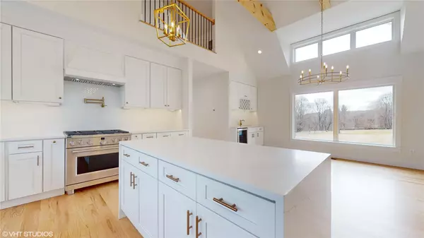 Pawling, NY 12564,120 Harmony RD