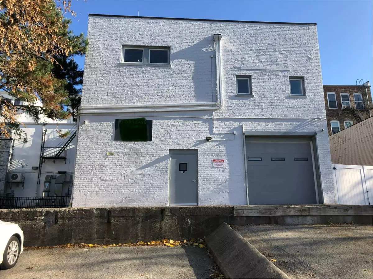 Ossining, NY 10562,195 Main ST