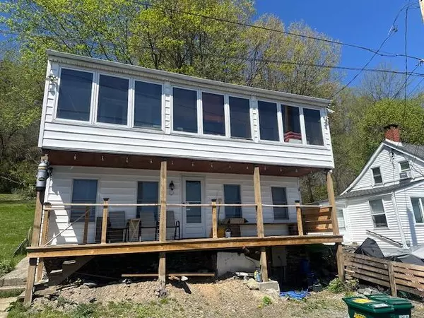 Highland, NY 12528,29 Oakes RD