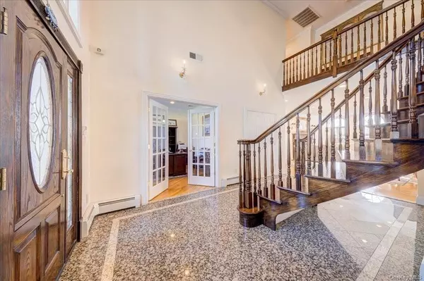 Middletown, NY 10941,3 Bristol DR