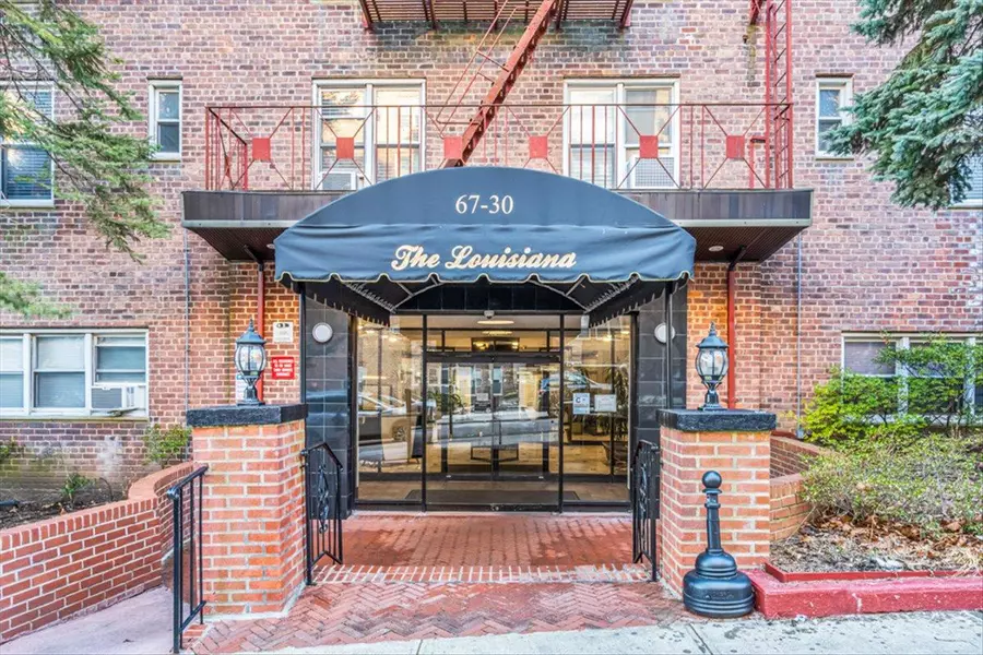 67-30 Clyde Street #7S, Forest Hills, NY 11375