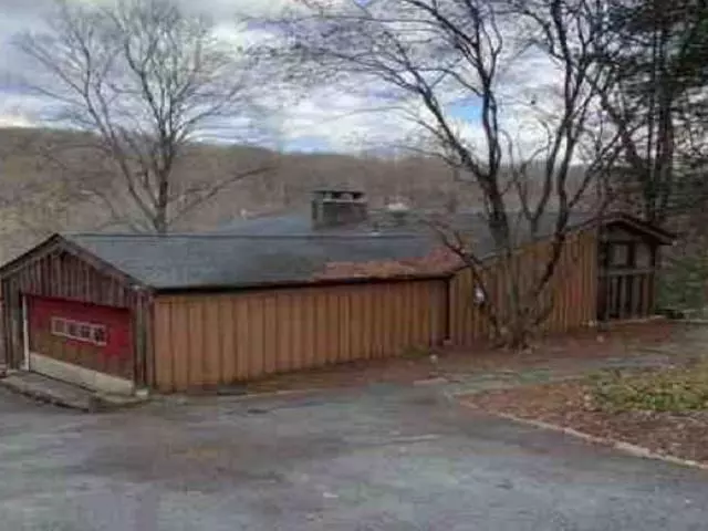 Pound Ridge, NY 10576,309 Salem RD