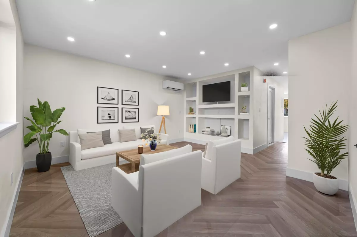 Astoria, NY 11106,1442 33rd AVE