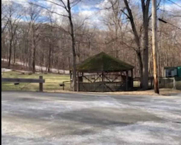 Garrison, NY 10524,26 Coleman RD