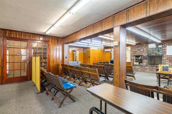 Oceanside, NY 11572,3309 Skillman Ave,