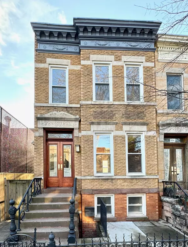 458 37th ST,  Brooklyn,  NY 11232