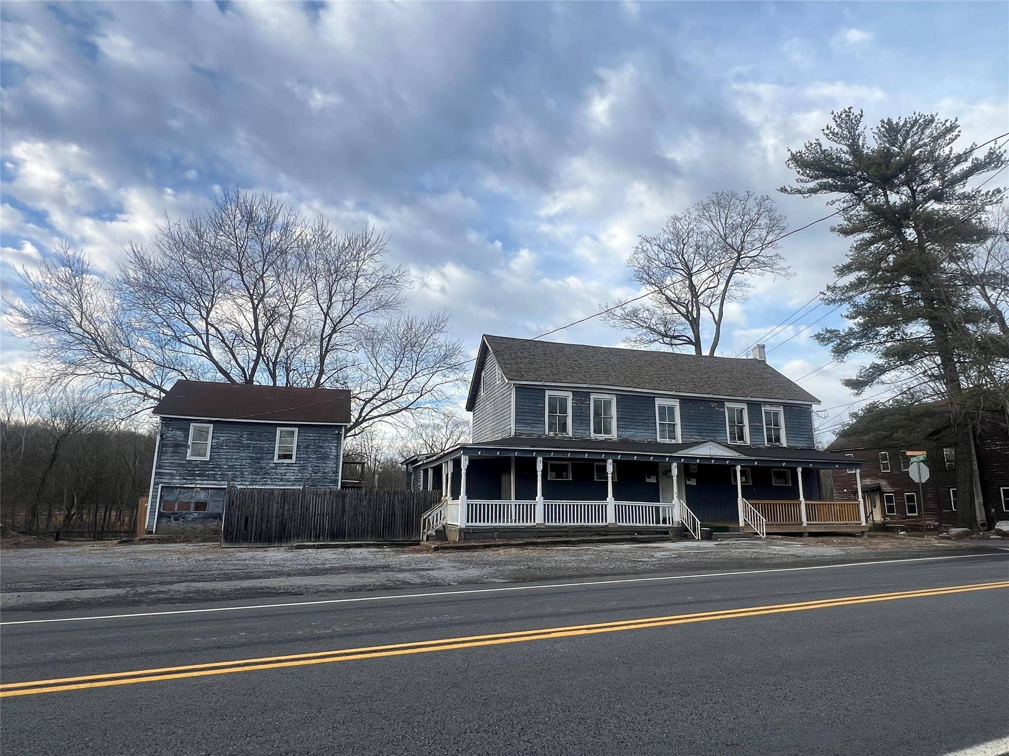Pine Bush, NY 12566,1441 Burlingham RD