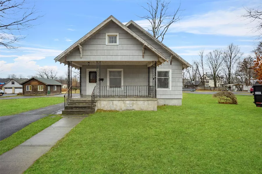 79 Maple AVE, Catskill, NY 12414