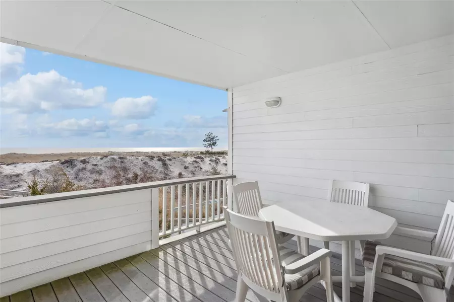 265 Dune RD #7G, Westhampton Beach, NY 11978