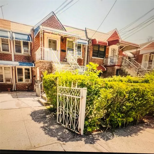 2568 Wilson AVE, Bronx, NY 10469