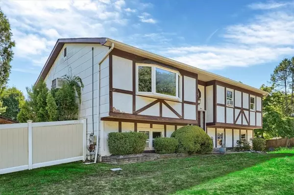 Thiells, NY 10984,31 Gleason DR