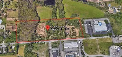449 Edwards AVE, Calverton, NY 11933