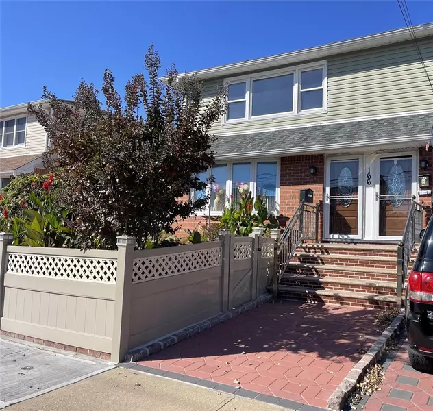 166 Arthur AVE #2, South Floral Park, NY 11001