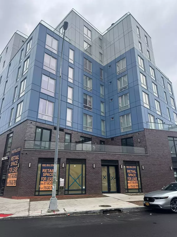 132-77 Metropolitan, Kew Gardens, NY 11418