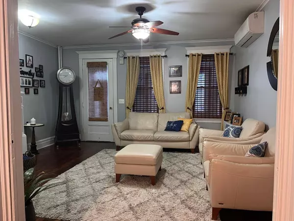 Woodhaven, NY 11421,8600 80th ST