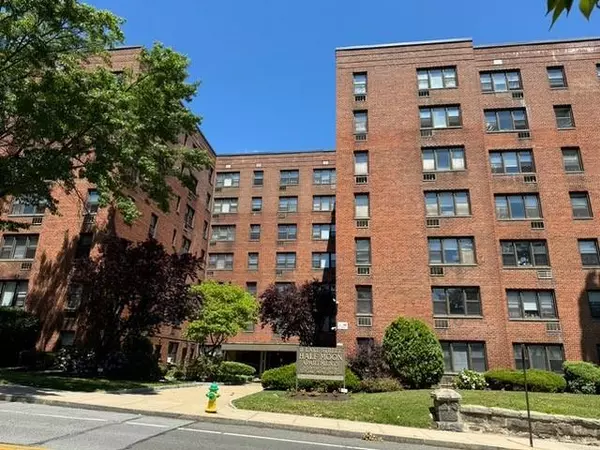 11 Lake ST #4S, White Plains, NY 10603