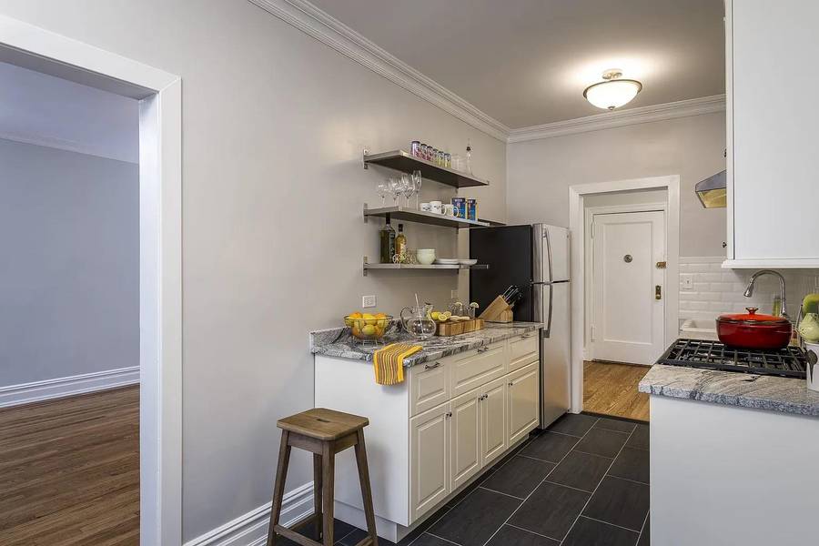 35-27 81st ST #5E, Jackson Heights, NY 11372