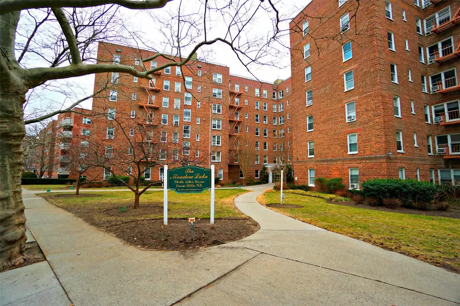 72-61 113th ST #M7, Forest Hills, NY 11375