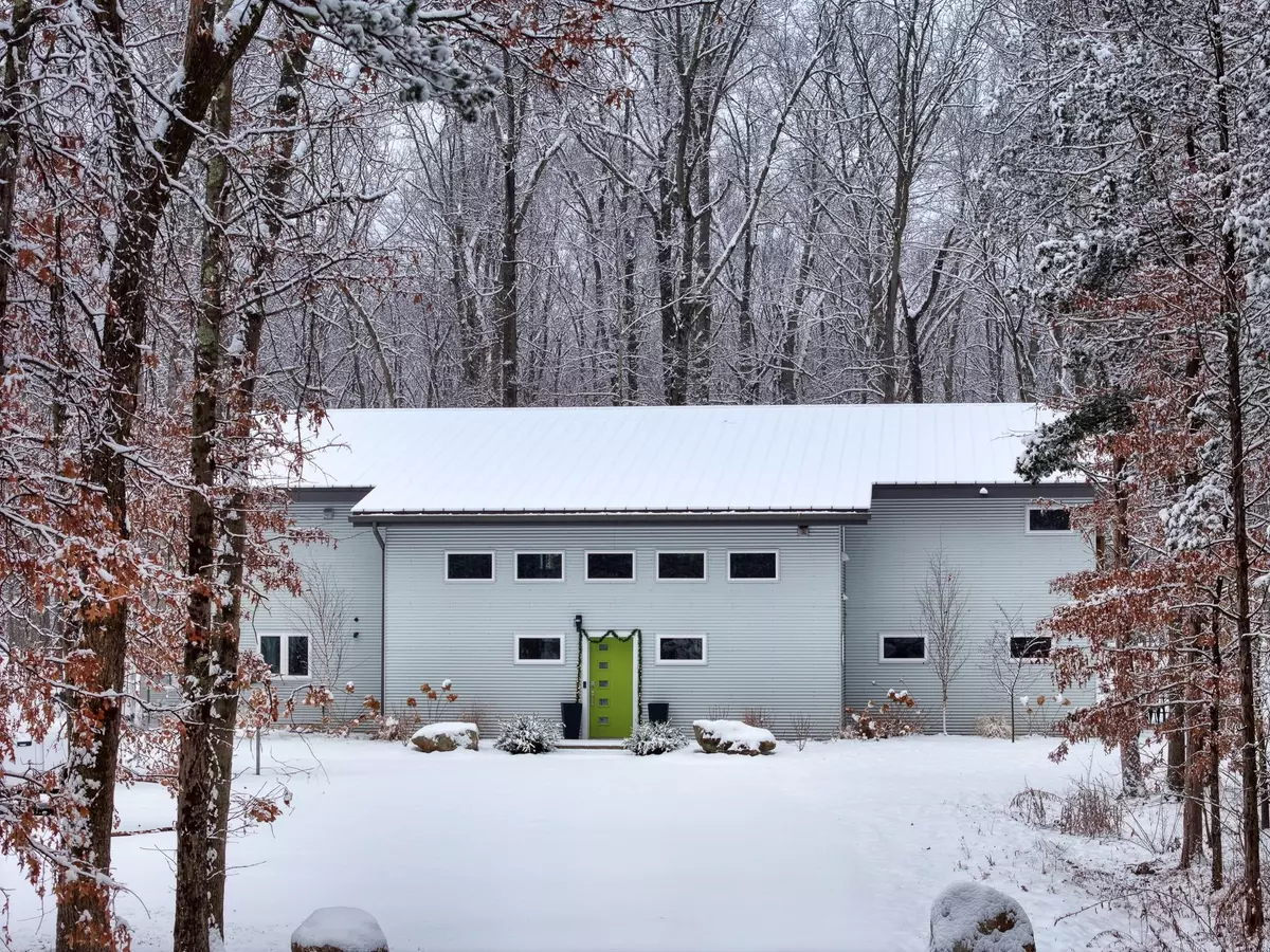 New Paltz, NY 12561,64 Mountain Rest RD