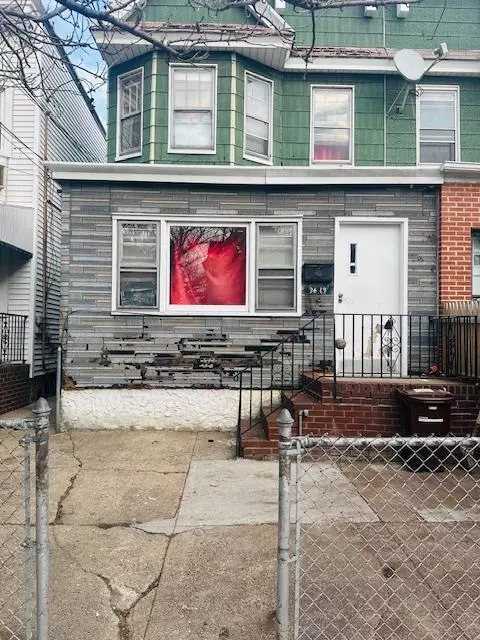 Richmond Hill S., NY 11419,9419 116th ST