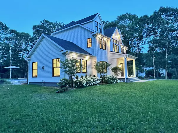 Westhampton Beach, NY 11978,16 Hampton ST