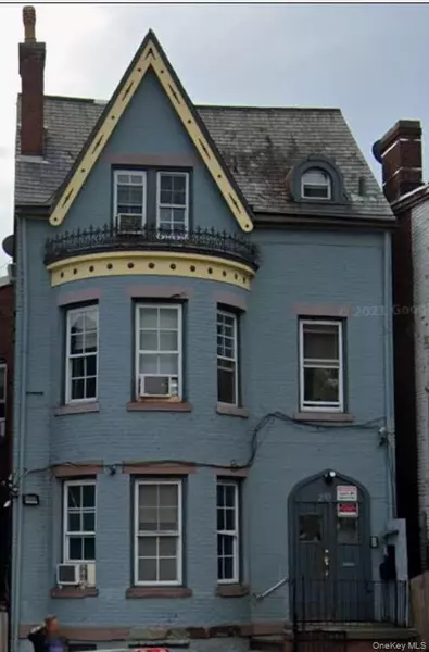 205 Broadway, Newburgh, NY 12550