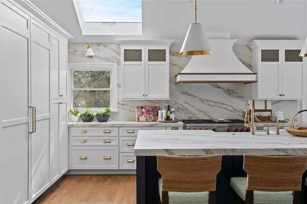 East Hampton, NY 11937,16 Amys LN