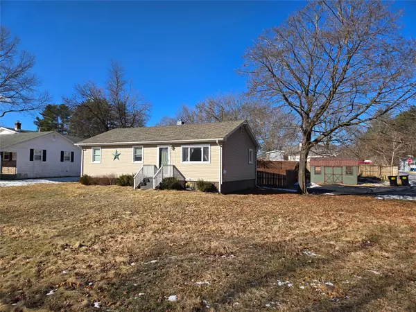 13 Gross ST, Pine Bush, NY 12566