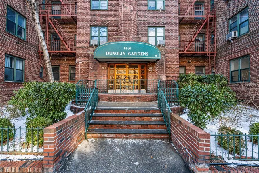 78-10 34 AVE #4E, Jackson Heights, NY 11372