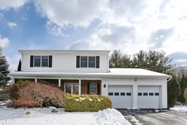 14 Martino WAY, Pomona, NY 10970